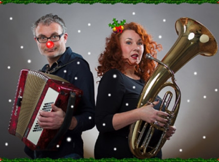 Bild: Frau Sonntag und ihr ständiger Begleiter