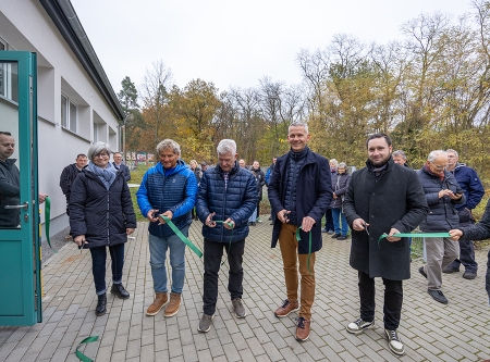 Thmubnail: Schulsporthalle wieder eingeweiht